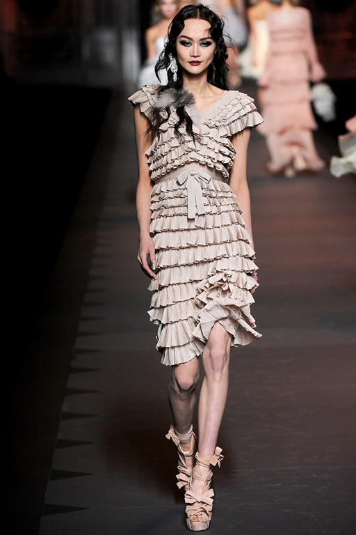 wearable-trends-christian-dior-ready-to-wear-fall-2011-paris-fashion-week